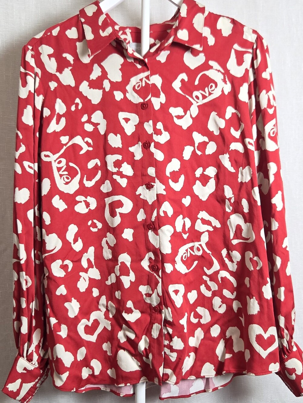 NWT Chico's Red and White Heart Print Button-Up Women's Top